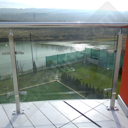 Стъклени парапети